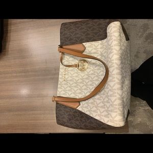 Michael Kors handbag